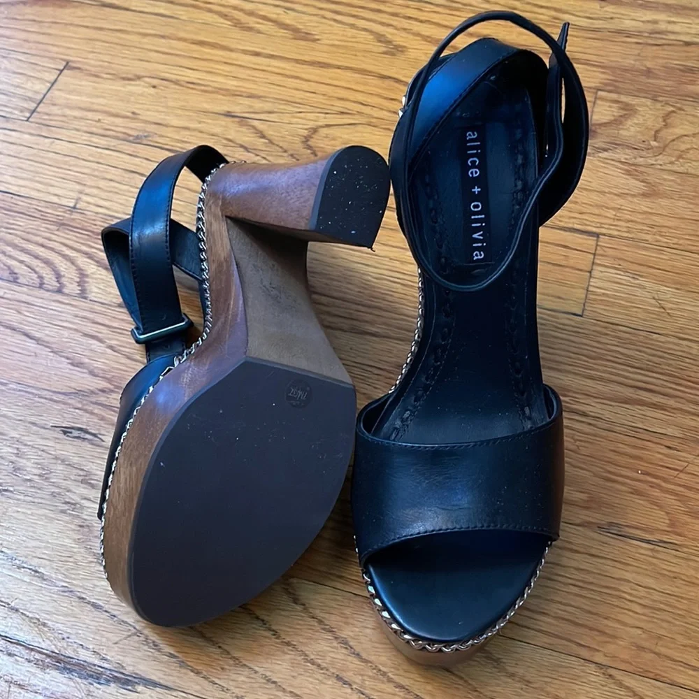 (SOLD) Alice & Olivia platform sandals - Picture 4 of 4